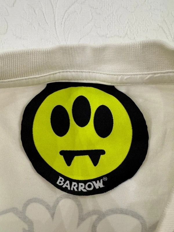 Barrow White Graphic T-Shirt image 9